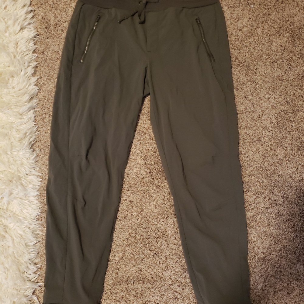 Cute army green joggers